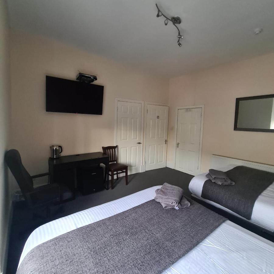 The Beath Inn Cowdenbeath Экстерьер фото