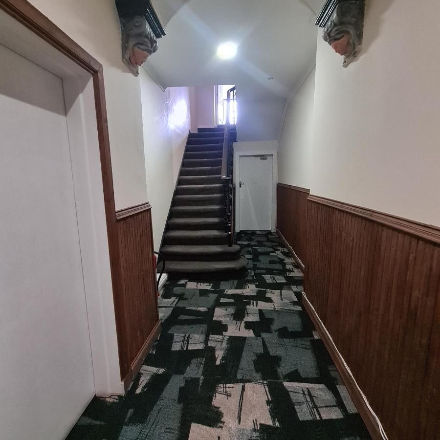 The Beath Inn Cowdenbeath Экстерьер фото